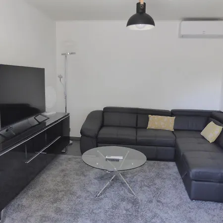 Le Mazet De Remy Holiday home *